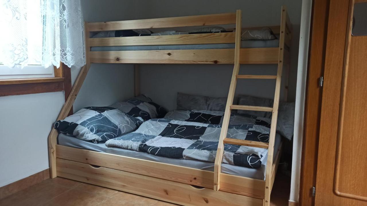 Chaloupka U Vejvodu Skripov Exterior foto