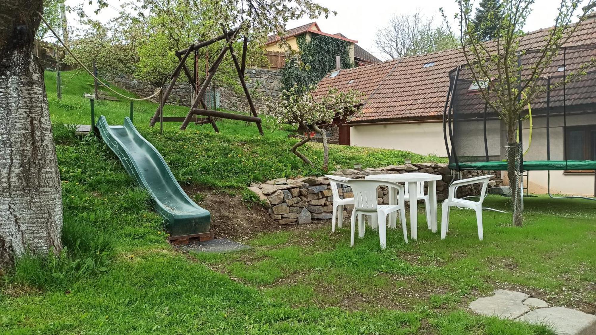 Chaloupka U Vejvodu Skripov Exterior foto